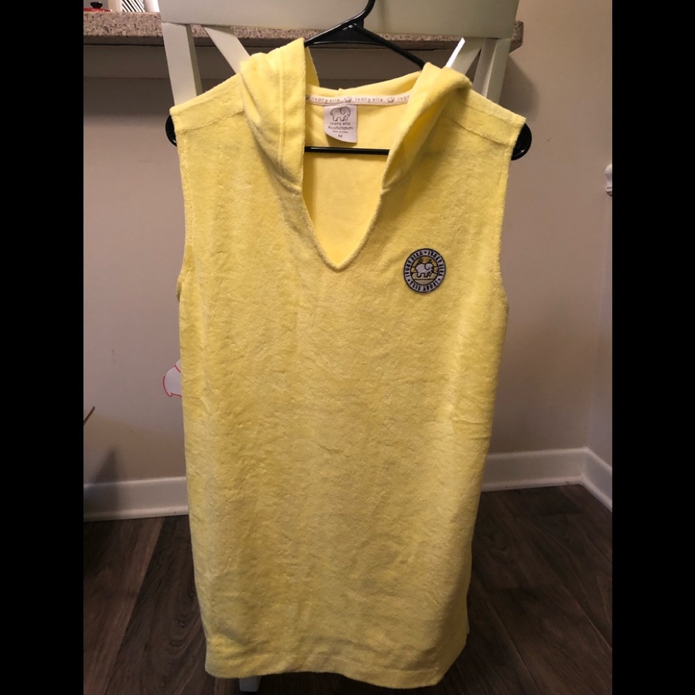 NWT Ivory Ella sleeveless coverup